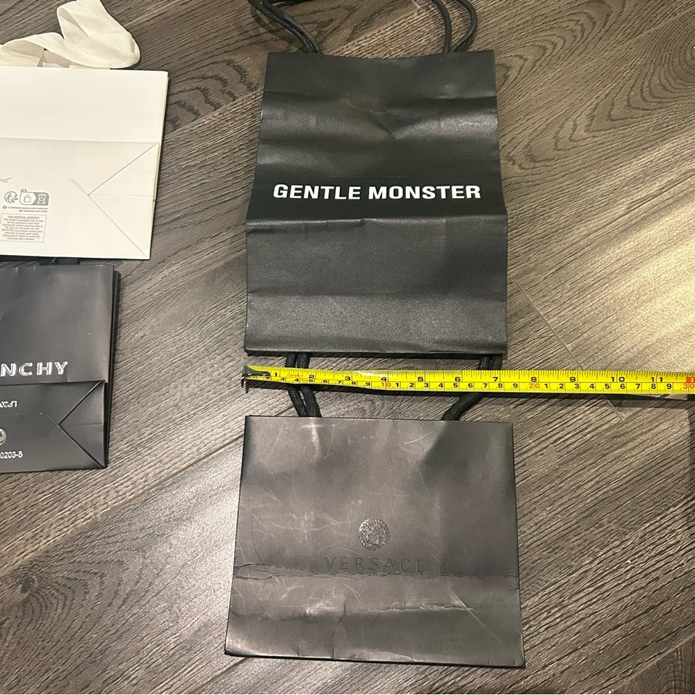 Misc Paper Bags x4 - Picture 11 of 14